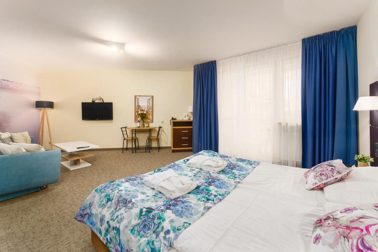 Apartamenty Prywatne W Hotelu Przy Plazy Diva Kolobrzeg Exterior photo